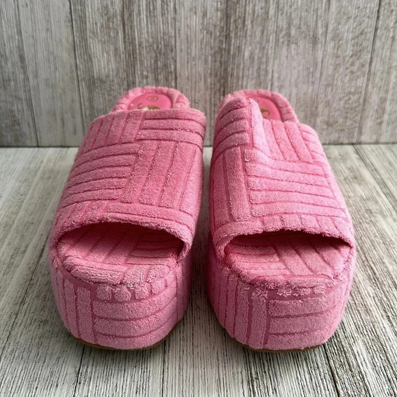 NWOT SHUZIA Curve Toe Padded Single Band Wedge Slide Sandals - Picture 7 of 9